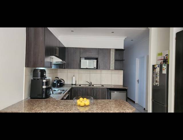 3 BEDROOM APARTMENT FOR SALE IN GAYLEE